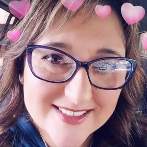 Meet your Posher, Suzanne